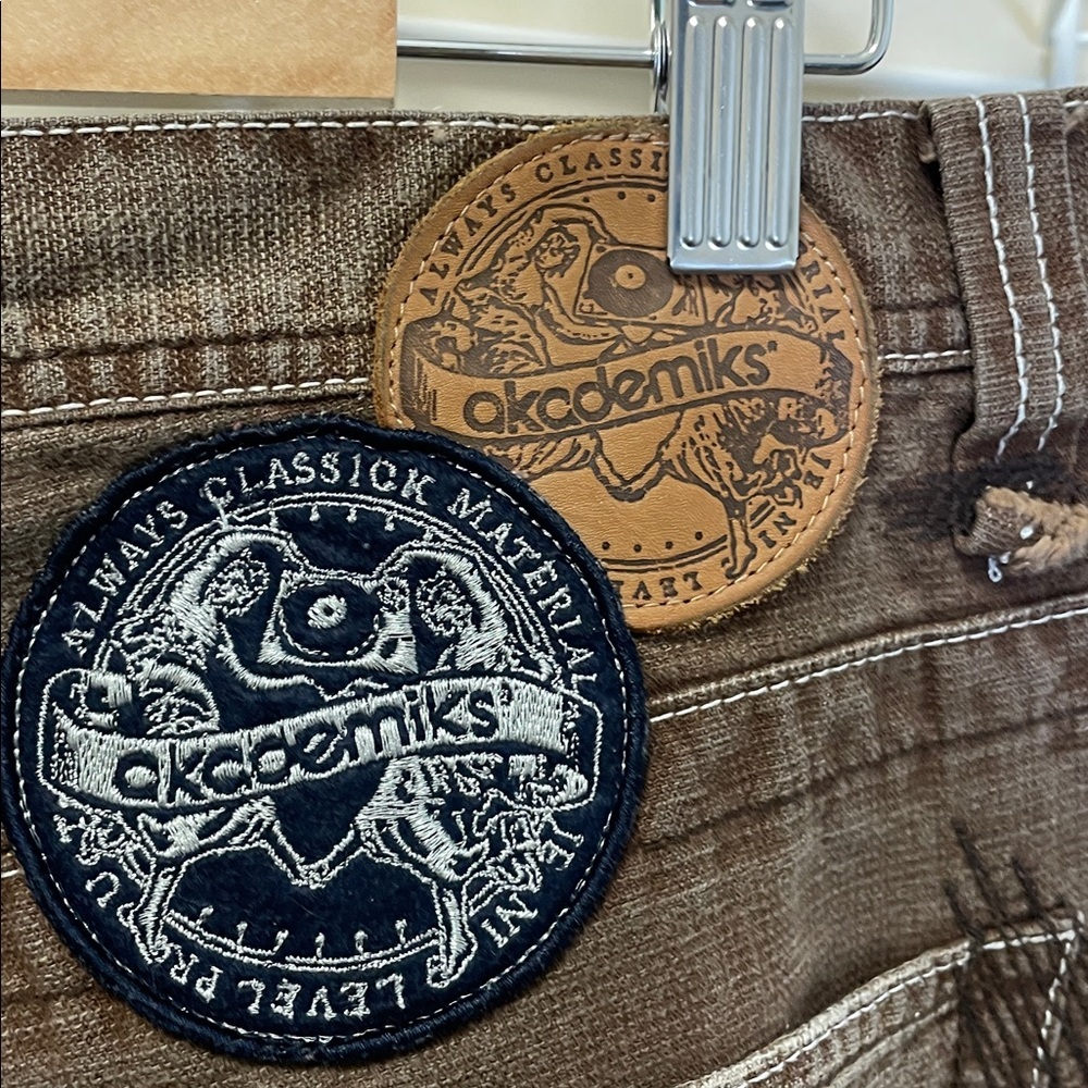 Akademiks - Classic Wide Legged Baggy Y2K Denim Jeans - Brown - 36 - Picture 9 of 15